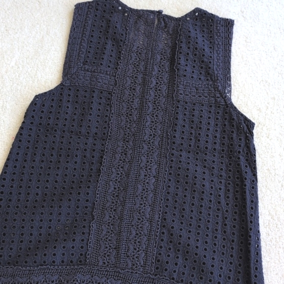 Set of 4 Sleeveless Tops, Fits Size Small - Picture 9 of 13